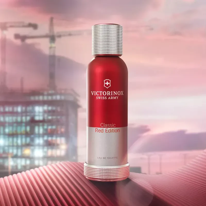 victorinox swiss army classic red edition - Image 3